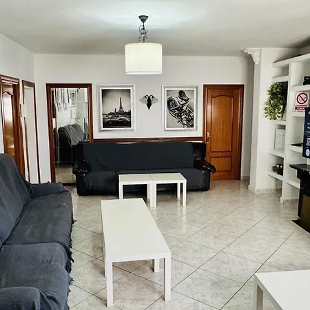 Carmina Villa *
